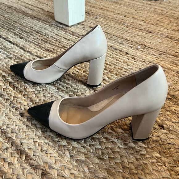 Banana Republic Cap Toe Block Heels - Picture 2 of 7